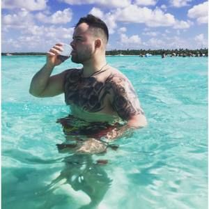 Meet your Posher, Marco